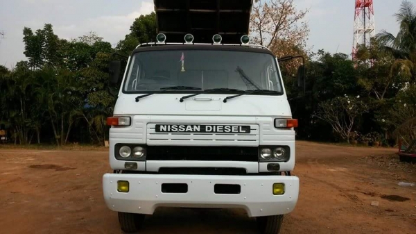 UD CW41  ดั้ม 265 แรง เครื่องดีมากๆ