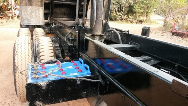 UD CW41  ดั้ม 265 แรง เครื่องดีมากๆ