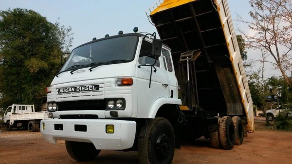 UD CW41  ดั้ม 265 แรง เครื่องดีมากๆ