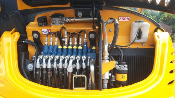 ขาย 900,000 รถแบคโฮ JCB 8050 ZTS รถเหมือนใหม่ทำงานน้อย 1,132 ชม.เอกสารพร้อมจดทะเบียน 090-772-3710 090-772-3708 ขาย 900,000 รถแบคโฮ JCB 8050 ZTS รถเหมือนใหม่ทำงานน้อย 1,132 ชม.เอกสารพร้อมจดทะเบียน 090-772-3710 090-772-3708