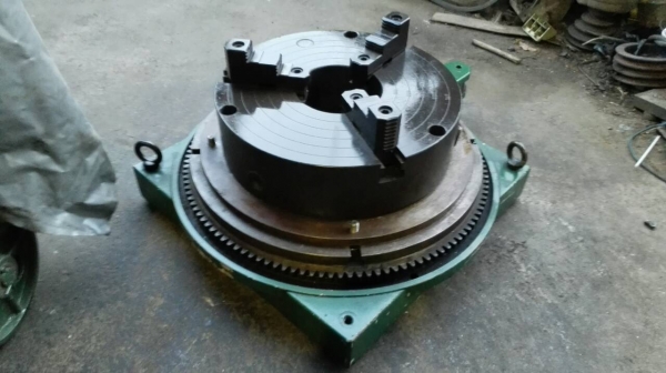 Sell >> หัวแบ่ง 15" หมุนองศาสามจับมีฟันกลับในตัว สเกลบอกอ่านค่า ตัวใหญ่แข็งแรง พร้อมใช้งาน