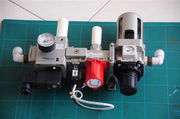 อุปกรณ์ควบคุมลมชุดใหญ่ยี่ห้อ SMC Made in Japan