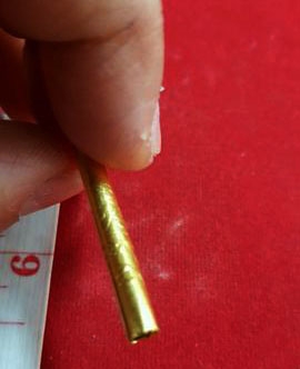 หลวงปู่ทิม วัดละหารไร่ จ.ระยอง ตะกรุดทองแท้ จารยันต์ยาว ลายมือหลวงปู่ เก่าเดิม