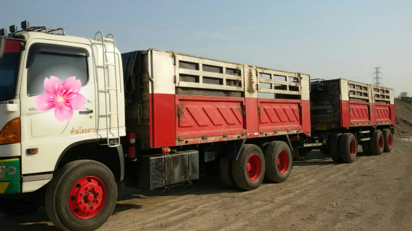 ขายรถบรรทุก 22  ล้อคอกรั้วไม่ดัมพ์ HINO MEGA 320 แรงม้าปี 2551 ไฮสปีด ลูกพ่วงสามมิตร 3 เพลาแท้โรงงานยาว 6.50 เมตร ราคา 1880000