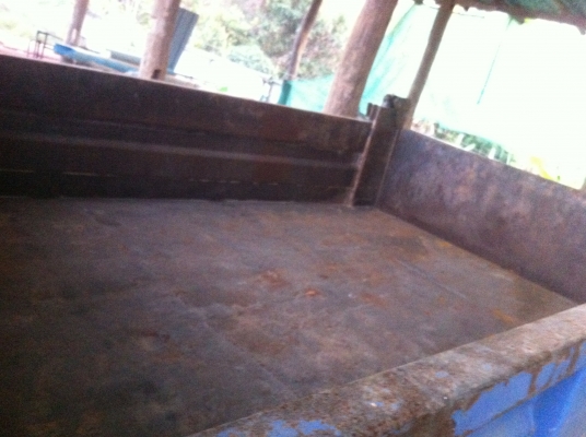 ขายหกล้อดั้มพ์ NKR 135 แรง