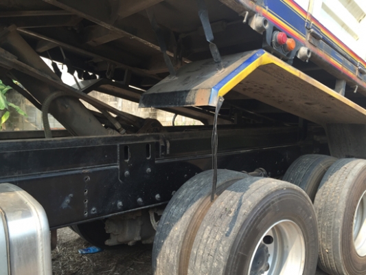 ขายรถพ่วง ISUZU DECA 360 ปลายปี 56 ท่อไอเสียออกข้างแล้ว ดั้มเกษตร สภาพเดิมๆ รถพ่วง 22ล้อ