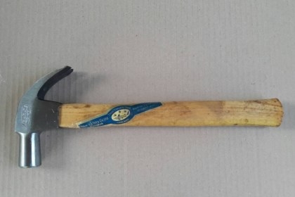 ขายค้อนหงอนตราฉลามสามดาวขนาด16oz. Made in Germany.