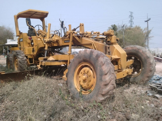 ขาย รถเกรด MITSUBISHI LG-2H เอกสารเล่มทะเบียนครบ รถใช้งานได้ปกติ เครื่องดี ใช้งานได้ทุกระบบ