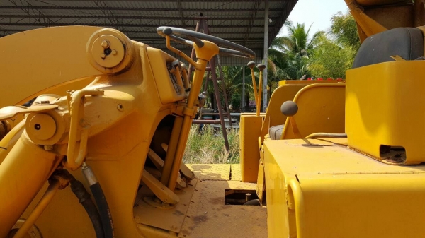 ขาย รถตัก CAT 922 สภาพพร้อมใช้งาน เครื่องดี ยางดีทั้ง 4 เส้น