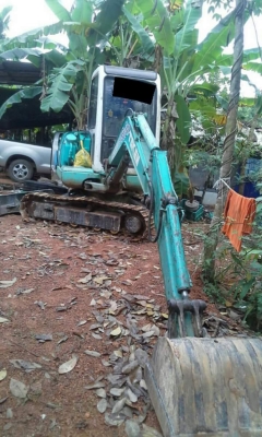 ขาย 350,000 รถแบคโฮ KOMATSU pc 30-7 หัวเก๋งแอร์เย็นรถพร้อมใช้ 090-772-3710 090-772-3708