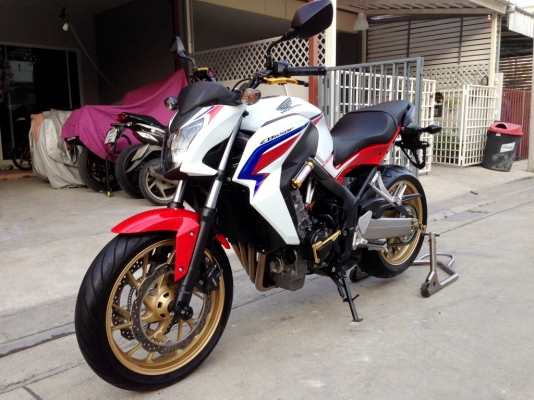 ((ดาวน์49000))ขาย CB650f ปี2014 TRI-Color วิ่ง4xxx km ราคา249000 บาท(รับเทริ์น) ((ดาวน์49000))ขาย CB650f ปี2014 TRI-Color วิ่ง4xxx km ราคา249000 บาท(รับเทริ์น)