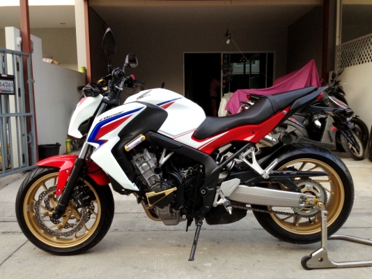 ((ดาวน์49000))ขาย CB650f ปี2014 TRI-Color วิ่ง4xxx km ราคา249000 บาท(รับเทริ์น) ((ดาวน์49000))ขาย CB650f ปี2014 TRI-Color วิ่ง4xxx km ราคา249000 บาท(รับเทริ์น)