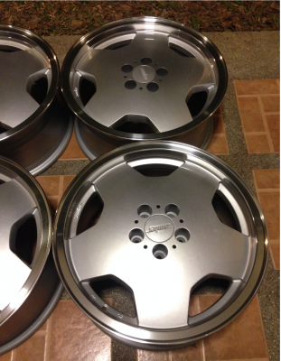 ล้อแท้ลาย AMG ขอบ16 สภาพสวย ไม่มีซ่อม ราคาไม่แพง