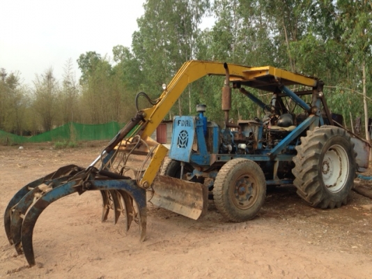 ++ รถคีบอ้อย Ford ขายด่วน!! ++