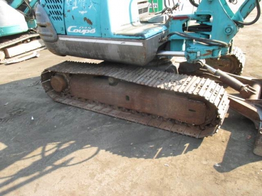KOBELCO sk045 ขนาด PC-45 รถเก่านอก(คอลโทนสั้นปั๊มนิ้วมีลายแย๊กพร้อม)มีเอกสาร ติดต่อ 085-5632278 (ราคาต่อรองได้)