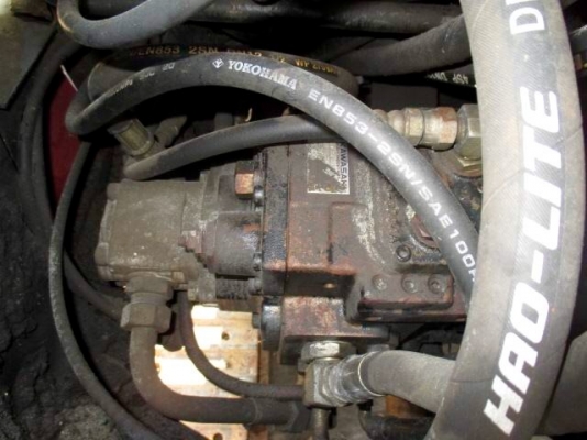 KOBELCO sk045 ขนาด PC-45 รถเก่านอก(คอลโทนสั้นปั๊มนิ้วมีลายแย๊กพร้อม)มีเอกสาร ติดต่อ 085-5632278 (ราคาต่อรองได้)