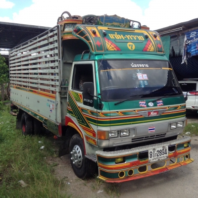 6ล้อรั้ว117แรง..สวยๆสภาพดี HINO FC2WHLA เครื่อง WO4D..เล่มพร้อม.