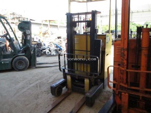 ขายถูก รถยกไฟฟ้ายืนขับ  KOMATSU   FB09RC-10-M150 รหัสสินค้า : 80802532  www.nihonmono.com