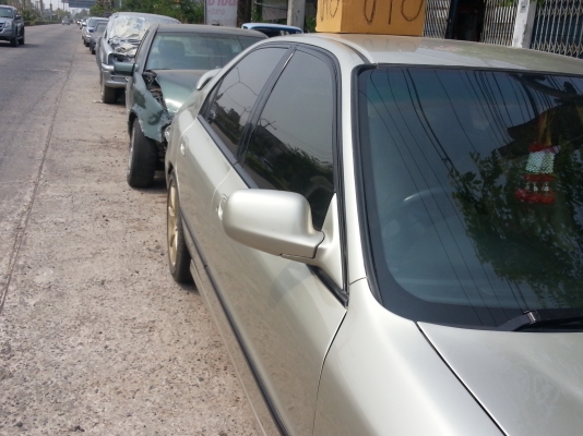 ขายถูก HONDA ACCORD ไฟท้าย 2 ก้อน ขายถูก HONDA ACCORD ไฟท้าย 2 ก้อน