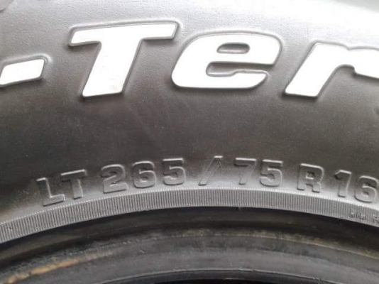 ขายยาง bf ko 265x75r16 ปี 14 สวยๆครับ