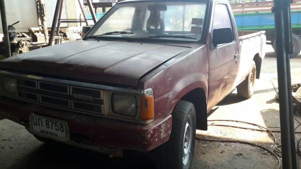 รถนิสสันบิ๊กเอ็ม จดทะเบียนปี34 สภาพพร้อมใช้งาน ทะเบียนขาดปี57