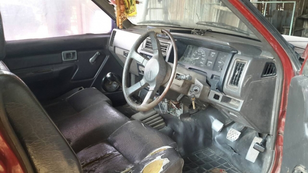 รถนิสสันบิ๊กเอ็ม จดทะเบียนปี34 สภาพพร้อมใช้งาน ทะเบียนขาดปี57 รถนิสสันบิ๊กเอ็ม จดทะเบียนปี34 สภาพพร้อมใช้งาน ทะเบียนขาดปี57