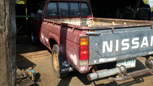 รถนิสสันบิ๊กเอ็ม จดทะเบียนปี34 สภาพพร้อมใช้งาน ทะเบียนขาดปี57 รถนิสสันบิ๊กเอ็ม จดทะเบียนปี34 สภาพพร้อมใช้งาน ทะเบียนขาดปี57