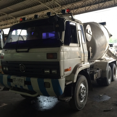 ขายรถบรรทุก 10 ล้อโม่ปูน NISSAN CWM430H 230 แรงม้าโม่LT 6 คิว ราคา 750000