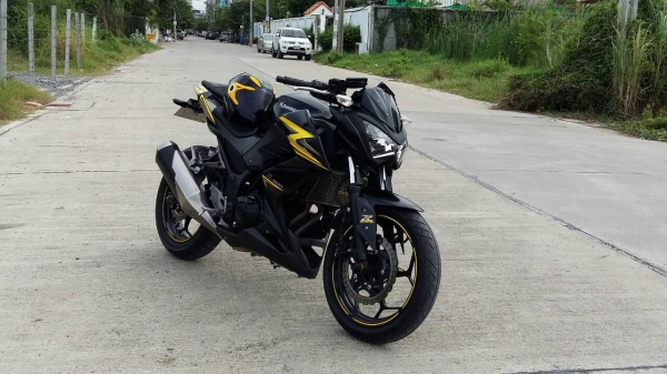 kawasaki 2สูบ ทะเบียน222 กรุ่งเทพ ราคา105000โทร 089-885 -9869 โก้ kawasaki 2สูบ ทะเบียน222 กรุ่งเทพ ราคา105000โทร 089-885 -9869 โก้