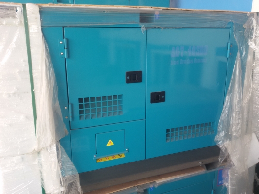 ขายเครื่องปั่นไฟใหม่ขนาด 30 kvaพร้อมตู้เก็บเสียง