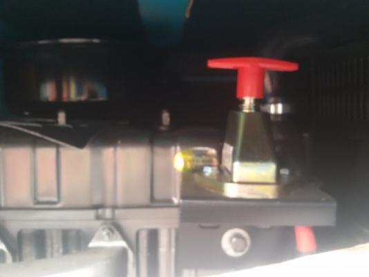 ขายเครื่องปั่นไฟใหม่ขนาด 30 kvaพร้อมตู้เก็บเสียง