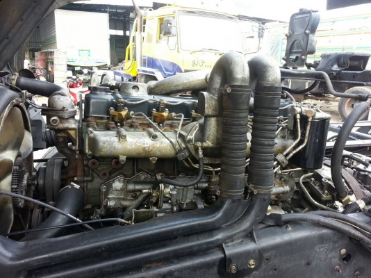 ขายหัวครัชซี ไอ้หลงFUSO FN617 เพลาเดียว 225แรงม้าเทอร์โบอินเตอร์ ปี2547