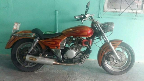 ชอปเปอร์ บอส 175 cc. ราคา 33000 บาท สนใจโทร 089-8859869 เดช