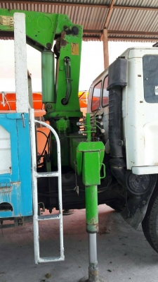 ขายด่วน!! ล็อกกี้ 165 ยาว 6.50เมตร เครน 4.5ตัน 3ปอก 2ชัก สภาพพร้อมใช้งาน K.อู้ด 081-2995537,K.อิ้ง 081-1597055