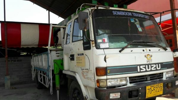 ขายด่วน!! ล็อกกี้ 165 ยาว 6.50เมตร เครน 4.5ตัน 3ปอก 2ชัก สภาพพร้อมใช้งาน K.อู้ด 081-2995537,K.อิ้ง 081-1597055