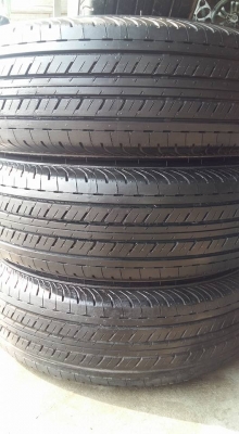 ขายล้อแม็กป้ายแดง revo 16" ยางปี15 สนใจติดต่อ ตาเล็ก ล้อและยาง 081-3747940