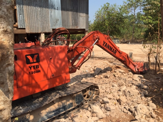 ขาย. แบคโฮ. ยันม่า. YTB. สภาพดีมากพร้อมทำงาน. ตักได้