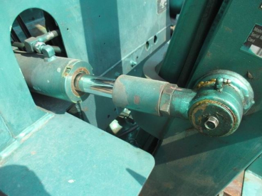 ขายรถยก2ตันเสา4เมตรนางงามจากนอกรุ่นล่าสุด