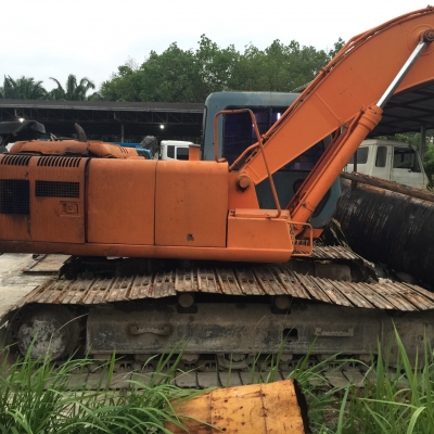 ขายรถแบคโฮ HITACHI EX200-3 เอกสารเล่มทะเบียน ระบบไฟเต็ม ราคา 750000