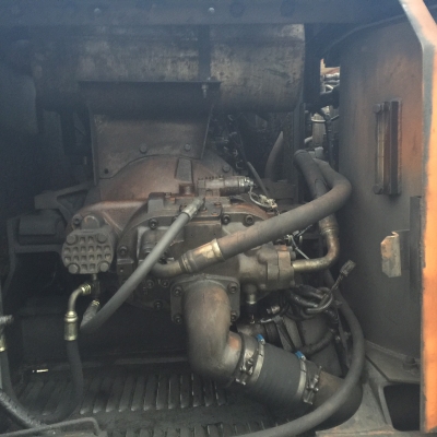 ขายรถแบคโฮ HITACHI EX200-3 เอกสารเล่มทะเบียน ระบบไฟเต็ม ราคา 750000