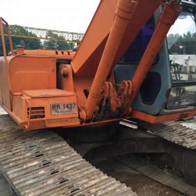 ขายรถแบคโฮ HITACHI EX200-3 เอกสารเล่มทะเบียน ระบบไฟเต็ม ราคา 750000