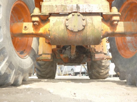 ขายรถขุดแบคโฮ เทคเตอร์ รถเคน ทุกชนิดทุกยี่ห่อนำเข้าจากญี่ปุ่นา