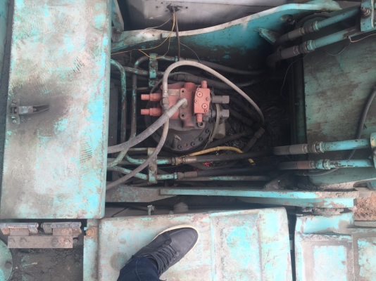 ขายรถแบคโฮ KOBELCO SK220-V เอกสารเล่มทะเบียน ราคา 950000