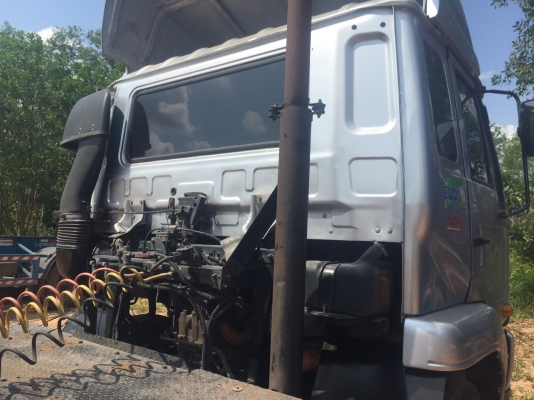 ขายรถบรรทุกหัวลาก NISSAN CWM 454  350 แรงม้าปี 2552 หางพื้นเรียบ RCK 3 เพลาราคา 1600000