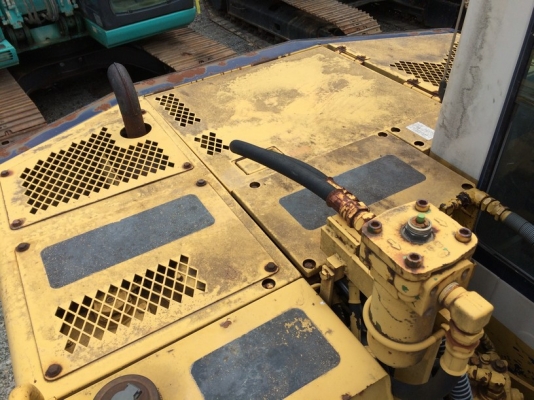 Komatsu PC60-6 SN: 32053 ปี 1990 นำเข้าจากญี่ปุ่น ต้องการขายล้างสต็อคในราคาถูกครับ