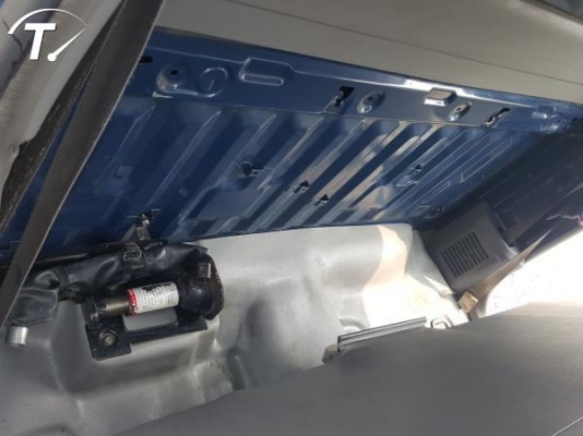 มือเดียว ดีแม็ก ปี2004 (พร้อมหลังคา) พวงมาลัยทัมดา สีมีรอยบ้างตามสภาพ