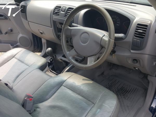 มือเดียว ดีแม็ก ปี2004 (พร้อมหลังคา) พวงมาลัยทัมดา สีมีรอยบ้างตามสภาพ