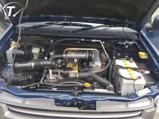 มือเดียว ดีแม็ก ปี2004 (พร้อมหลังคา) พวงมาลัยทัมดา สีมีรอยบ้างตามสภาพ