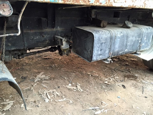 ขาย6ล้อดั้ม ISUZU FSR32 ปี42 เครื่อง6HH1 195แรง 650,000 086-6642-442