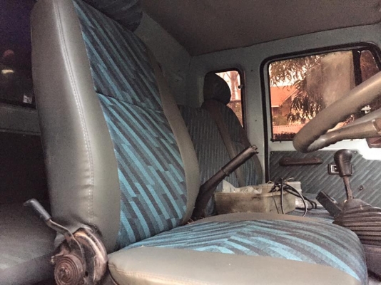 ขาย6ล้อดั้ม ISUZU FSR32 ปี42 เครื่อง6HH1 195แรง 650,000 086-6642-442